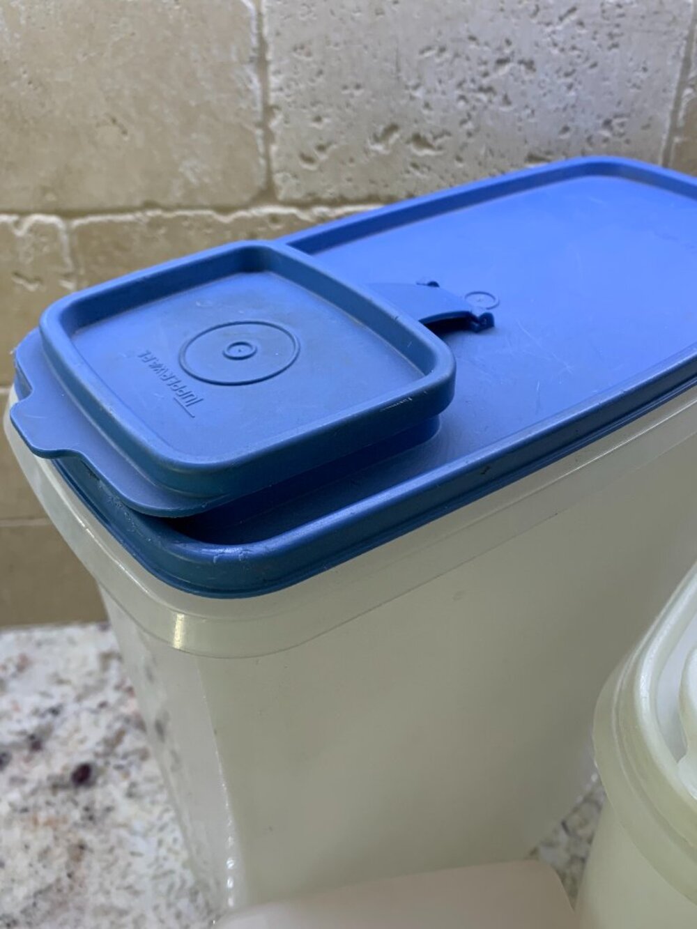 Tupperware Bundle 15883 - Picture 4 of 7